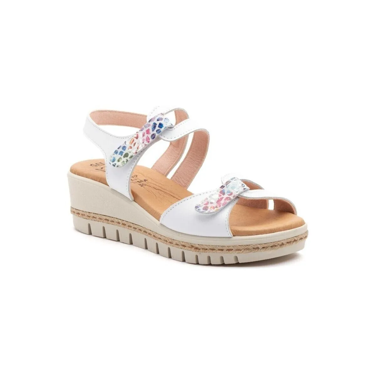 Sandalias de piel blancas con cuña by CBP